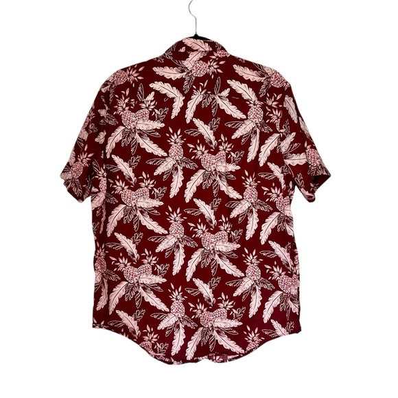 Abercrombie & Fitch Men’s Red and White Casual Button Down Hawaiian Shirt XL - Picture 2 of 7